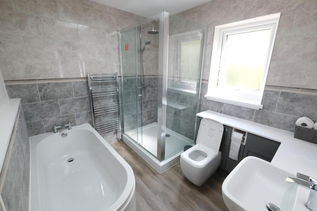 Newly Renovated Cottage With Hot Tub برتريث المظهر الخارجي الصورة